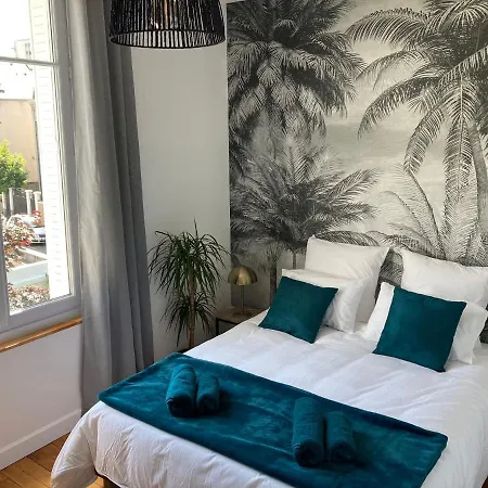 Hyper Centre Lumineux Avec Balcon * Tours