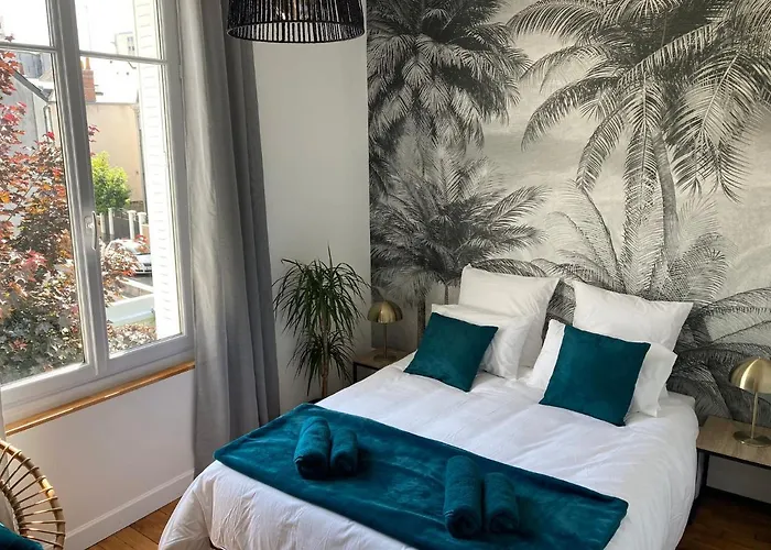 Hyper Centre Lumineux Avec Balcon * Tours