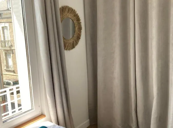 Hyper Centre Lumineux Avec Balcon * Tours